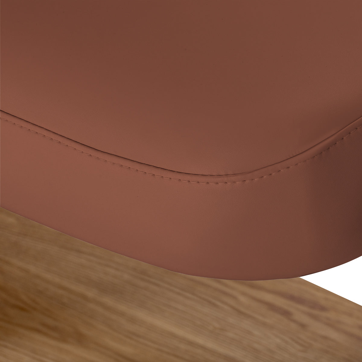 lettino-elettrico-sillon-relax-marrone-dettaglio-cucitura-cuscino