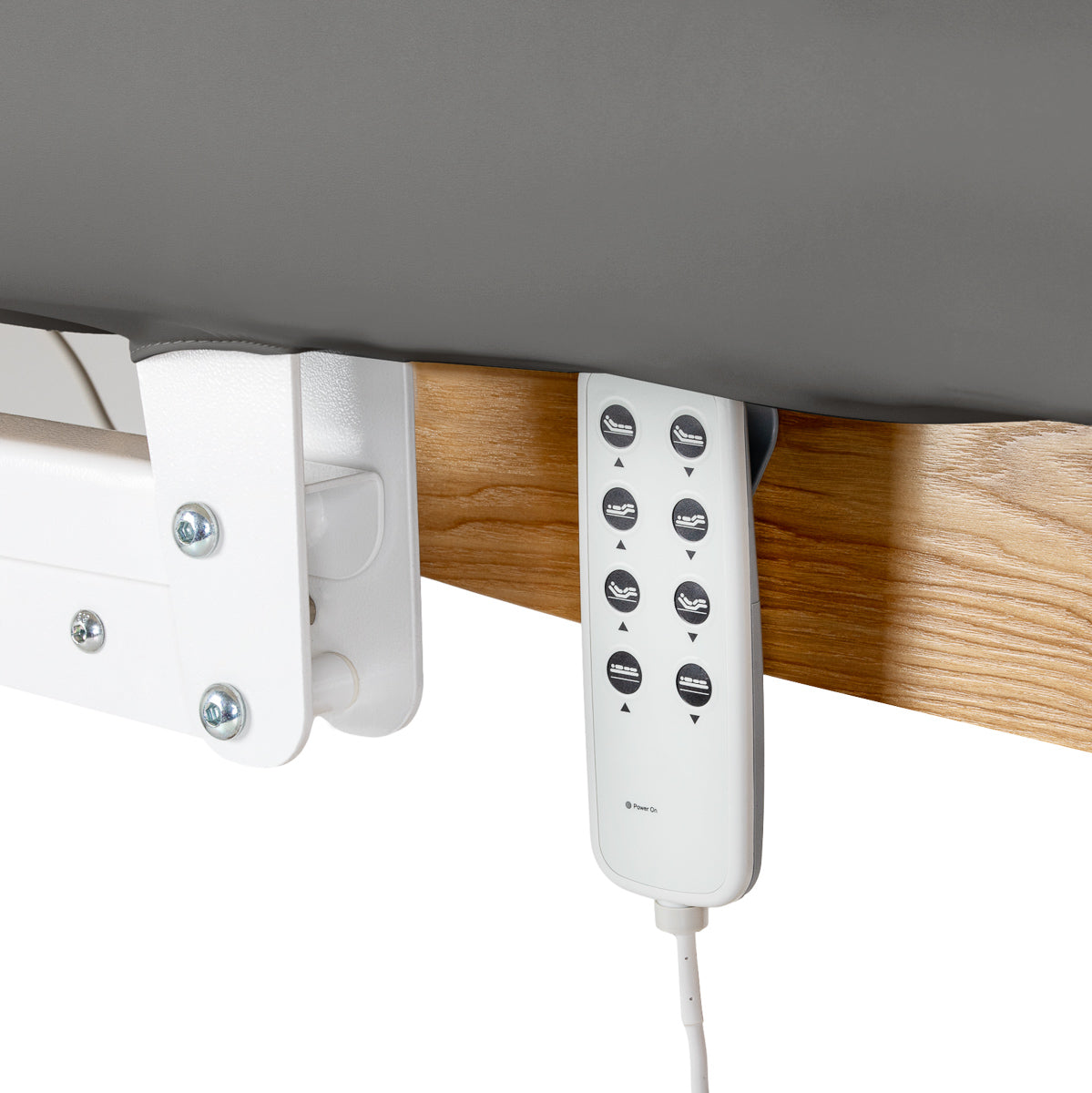 lettino-elettrico-sillon-relax-grigio-dettaglio-telecomando-sotto-il-piano